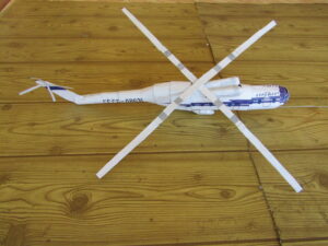 Модель вертолета МИ-6