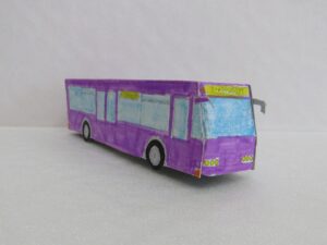 Модель автобуса из бумаги